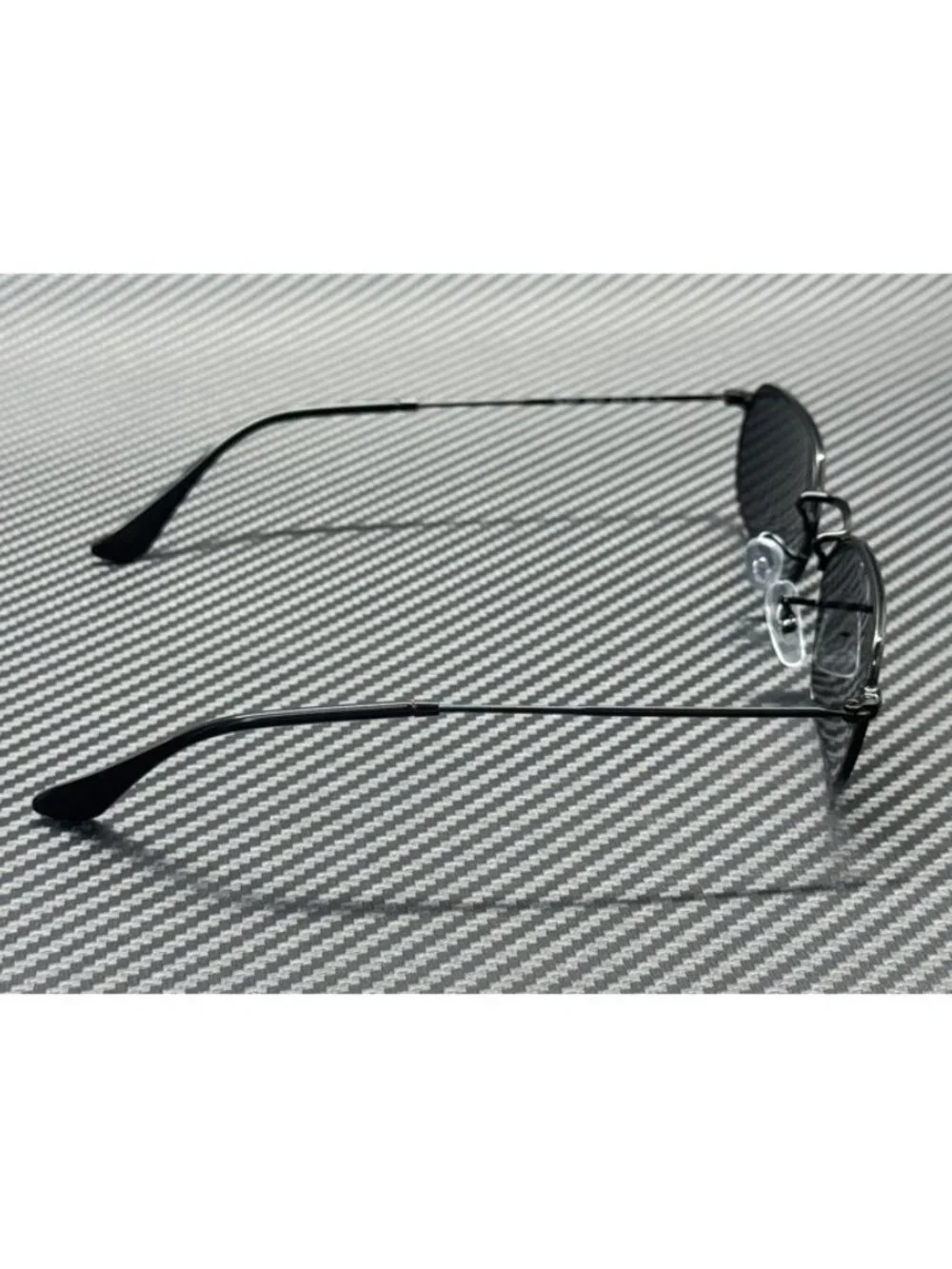 Ray-Ban new tags